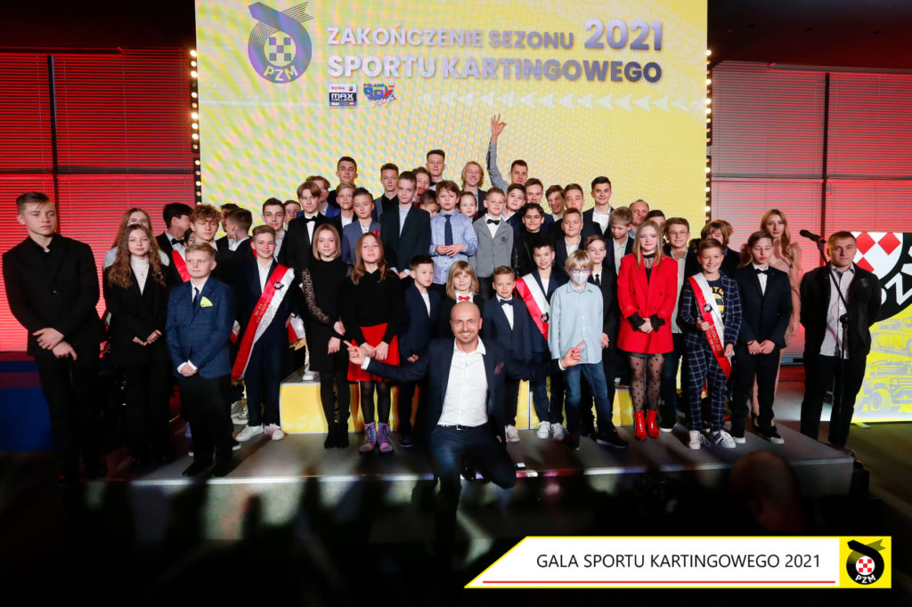 Tarnowscy młodzi kierowcy odebrali nagrody na gali Sportu Kartingowego za sezon 2021